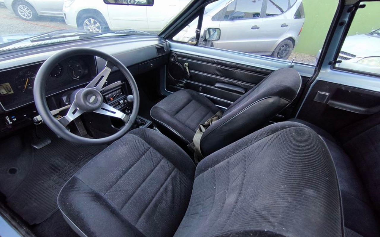 imagem-https://www.socarrao.com.br/sc-vehicle-images-prod/3522006/1788021512243-SU1HXzIwMjYwNDIzXzE3MjMzNiAoQ29weSkuanBn.jpg