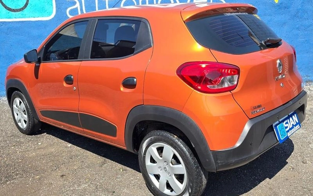 imagem-https://www.socarrao.com.br/sc-vehicle-images-prod/3522098/1789149437638-8416329_11_B_20923e9e08.jpeg