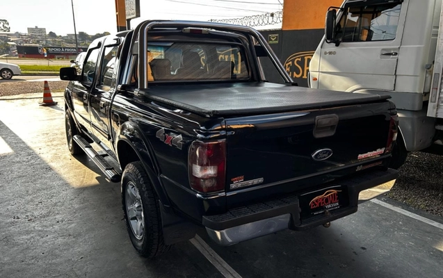 imagem-https://www.socarrao.com.br/sc-vehicle-images-prod/3522852/1789591836437-f6Nq4DmPCyNCjlDlUsGmtrX2GgWtv53t.jpg