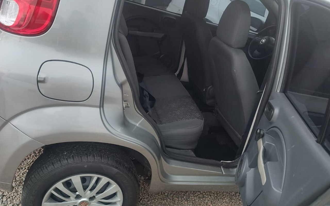 imagem-https://www.socarrao.com.br/sc-vehicle-images-prod/3523153/1788026843441-V2hhdHNBcHAgSW1hZ2UgMjAyNi0wOC0yOSBhdCAxNC4xNS4zNi5qcGVn.jpeg