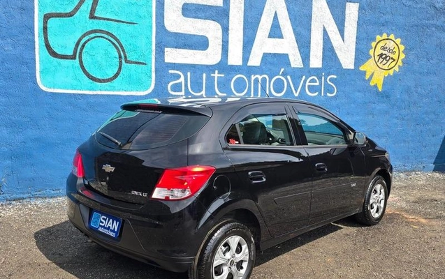 imagem-https://www.socarrao.com.br/sc-vehicle-images-prod/3523155/1788026890939-8381996_1_B_2cf53d724f.jpeg