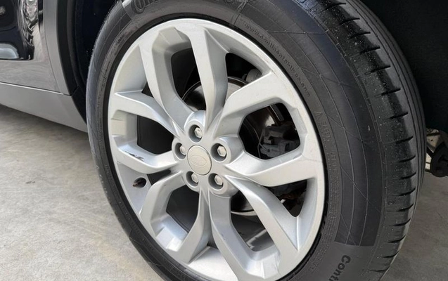 imagem-https://www.socarrao.com.br/sc-vehicle-images-prod/3523173/1788027405132-8381609_7_B_18702b7996.jpeg