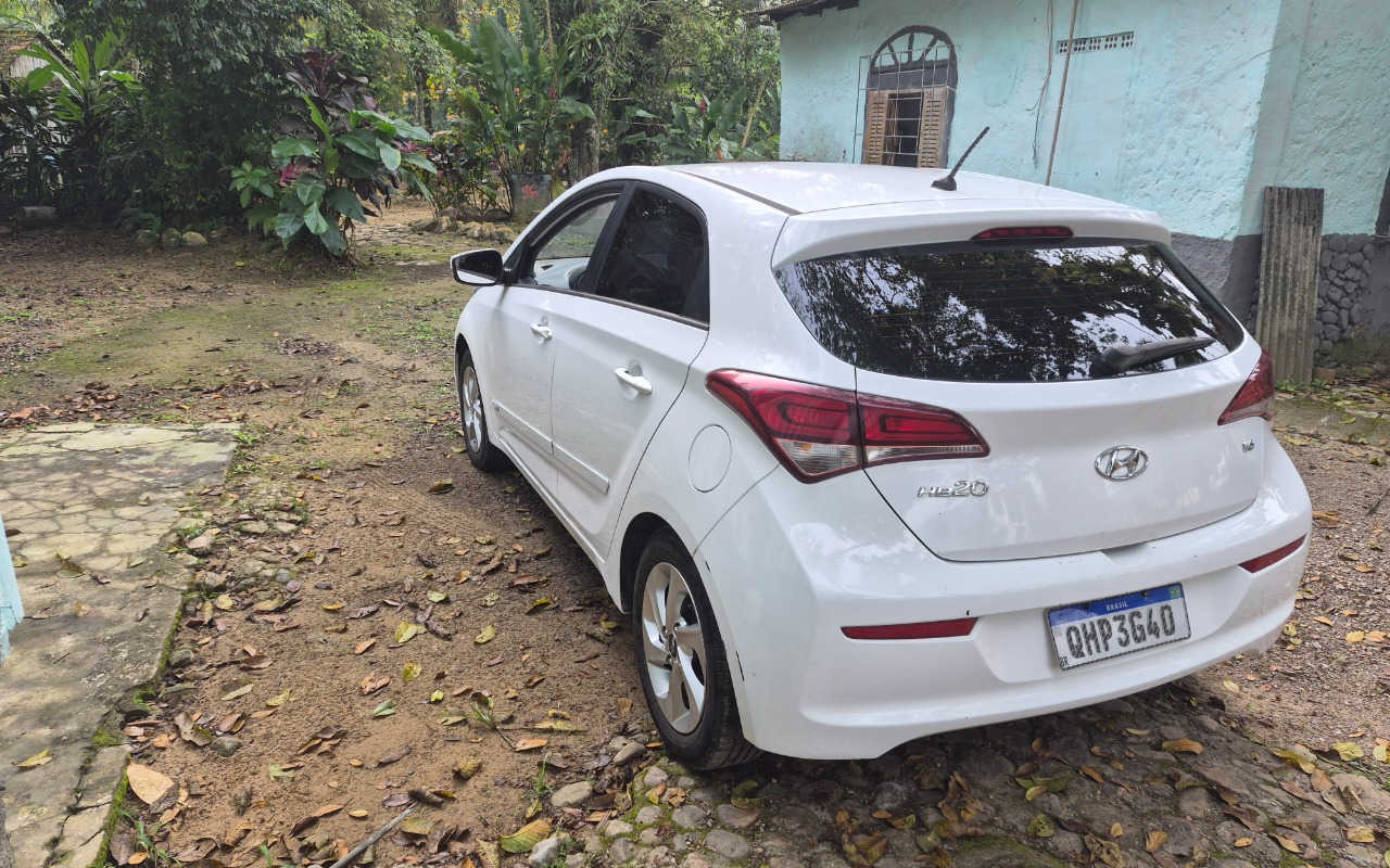 imagem-https://www.socarrao.com.br/sc-vehicle-images-prod/3523209/1788028305519-MjAyNjA4MjlfMDgzMjE5LmpwZw.jpg