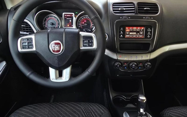 imagem-https://www.socarrao.com.br/sc-vehicle-images-prod/3523327/1788029583154-8308435_16_B_f63c1b7f56.jpeg