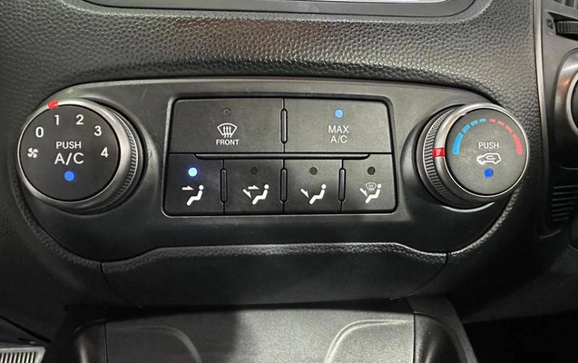 imagem-https://www.socarrao.com.br/sc-vehicle-images-prod/3523419/1788030909109-8410818_12_B_631f76d55f.jpeg