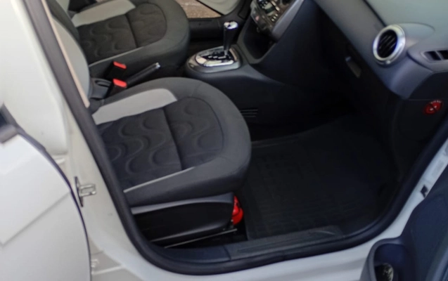 imagem-https://www.socarrao.com.br/sc-vehicle-images-prod/3523441/1788032058959-V2hhdHNBcHAgSW1hZ2UgMjAyNi0wMy0yMSBhdCA0LjU4LjM1IFBNLmpwZWc.jpeg