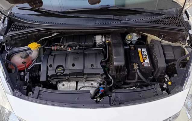 imagem-https://www.socarrao.com.br/sc-vehicle-images-prod/3523441/1788032059893-V2hhdHNBcHAgSW1hZ2UgMjAyNi0wMy0yMSBhdCA0LjU5LjM0IFBNLmpwZWc.jpeg