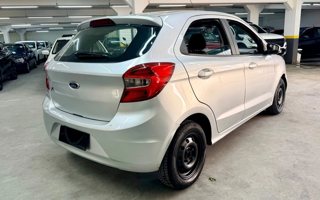 imagem-https://www.socarrao.com.br/sc-vehicle-images-prod/3523700/1788629171758-dfc7f44a9a354c1083bed06222bc9d0d_1788355225055.jpg