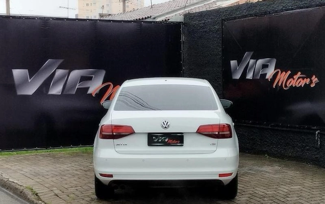 imagem-https://www.socarrao.com.br/sc-vehicle-images-prod/3523957/1788433574006-8426098_10_B_89efadf14d.jpeg