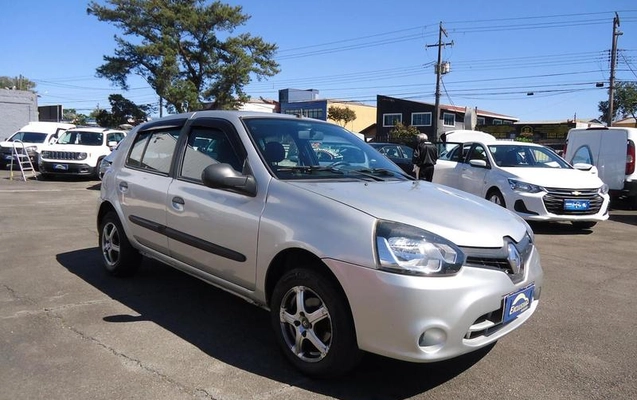 imagem-https://www.socarrao.com.br/sc-vehicle-images-prod/3524019/1789676597168-8425330_5_B_855f4e09ab.jpeg