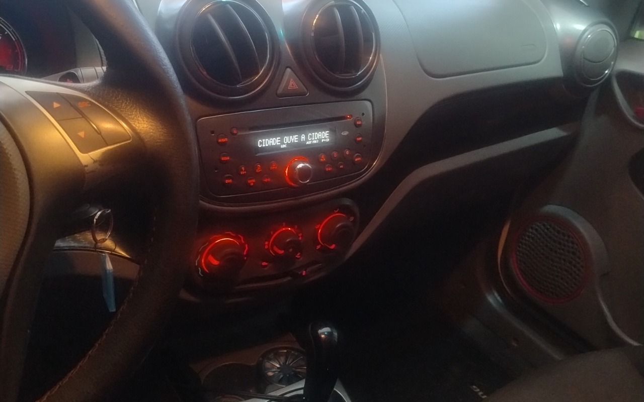 imagem-https://www.socarrao.com.br/sc-vehicle-images-prod/3524117/1788038930690-SU1HXzIwMjYwNzI5XzE3MDM0MzM2N19IRFIuanBn.jpg