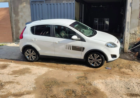 Fiat Palio 2014 Branco — foto 1 de 3