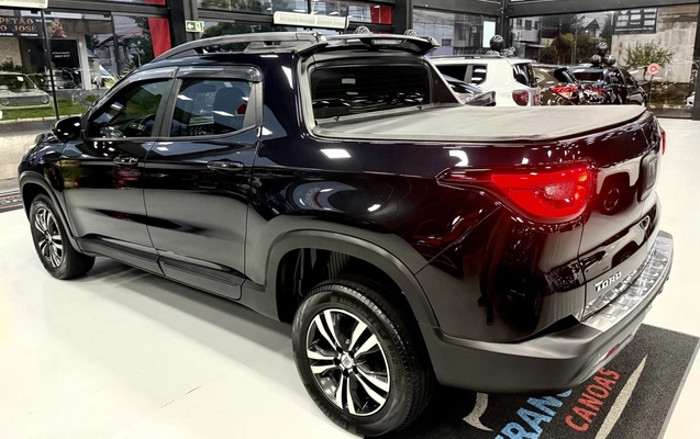 imagem-https://www.socarrao.com.br/sc-vehicle-images-prod/3524511/1788043815824-1_074933.jpg