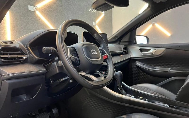 imagem-https://www.socarrao.com.br/sc-vehicle-images-prod/35261/1789474004835-7382407_2_B_1d3e549580.jpeg