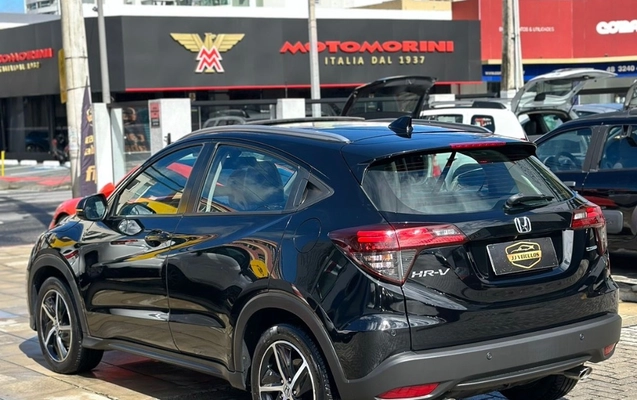 imagem-https://www.socarrao.com.br/sc-vehicle-images-prod/3533229/1789474996871-gb-a73b1e6.jpeg