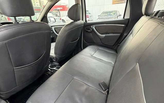 imagem-https://www.socarrao.com.br/sc-vehicle-images-prod/3533235/1788096670380-gb-d7ef897.jpeg