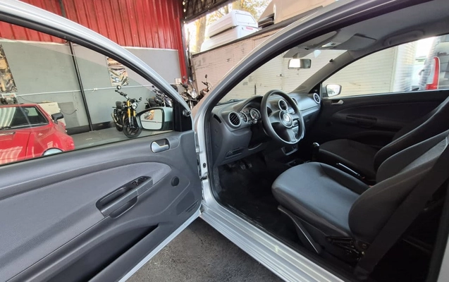 imagem-https://www.socarrao.com.br/sc-vehicle-images-prod/3533347/1789480017961-vehicle_image_1788096278_d69b42f27c5f7ab1d291ac7cfbab94fa.jpeg