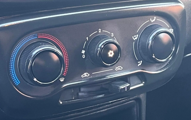 imagem-https://www.socarrao.com.br/sc-vehicle-images-prod/3533518/1788108568599-V2hhdHNBcHAgSW1hZ2UgMjAyNi0wOC0yOSBhdCAxNi41Ny4xMi5qcGVn.jpeg