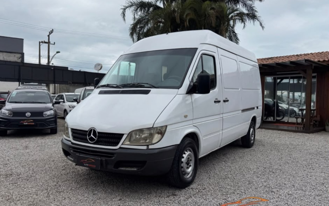 Mercedes-Benz Sprinter 2010 Branco — foto 1 de 3