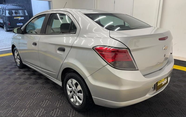 imagem-https://www.socarrao.com.br/sc-vehicle-images-prod/3533532/1789410675438-8355215_7_B_b8e63b3b8a.jpeg