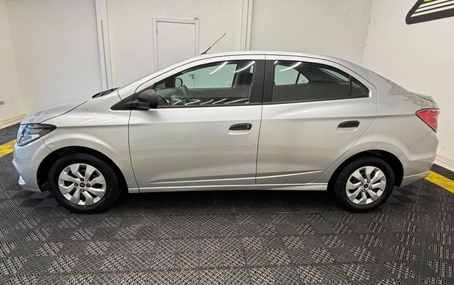 imagem-https://www.socarrao.com.br/sc-vehicle-images-prod/3533532/1789410675440-8355215_8_B_9a5f379fa4.jpeg