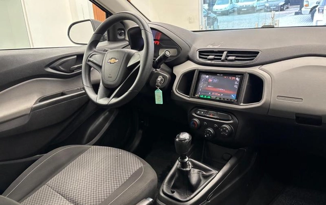 imagem-https://www.socarrao.com.br/sc-vehicle-images-prod/3533532/1789410675460-8355215_19_B_32db36a282.jpeg
