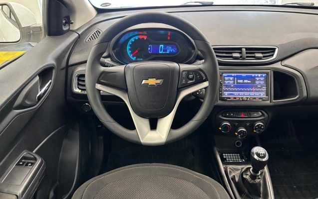 imagem-https://www.socarrao.com.br/sc-vehicle-images-prod/3533547/1790003328813-8364679_18_B_3c292d7079.jpeg