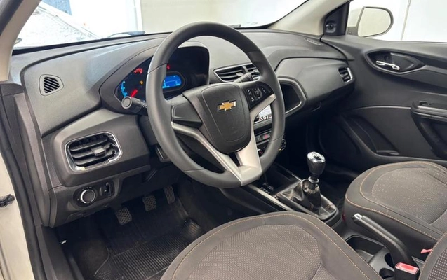 imagem-https://www.socarrao.com.br/sc-vehicle-images-prod/3533547/1790003328820-8364679_14_B_5ae9b98795.jpeg