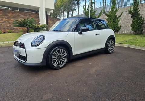 Mini COOPER 2025 Branco — foto 1 de 3