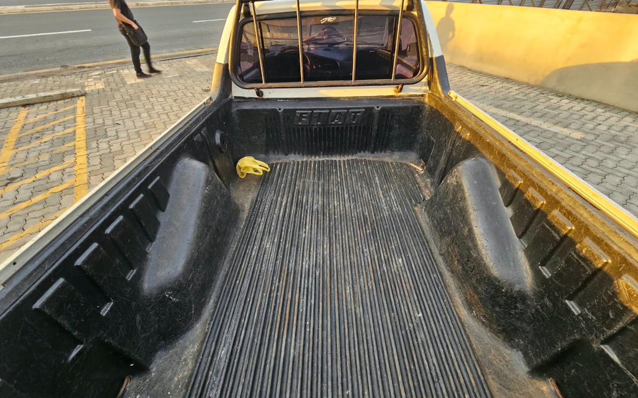imagem-https://www.socarrao.com.br/sc-vehicle-images-prod/3533621/1788119945463-V2hhdHNBcHAgSW1hZ2UgMjAyNi0wOC0zMCBhdCAxNi41Mi4zNCAoNSkuanBlZw.jpeg