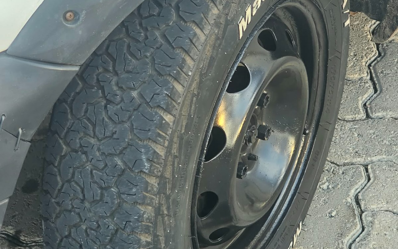 imagem-https://www.socarrao.com.br/sc-vehicle-images-prod/3533621/1788119945646-V2hhdHNBcHAgSW1hZ2UgMjAyNi0wOC0zMCBhdCAxNi41Mi4zNCAoMykuanBlZw.jpeg