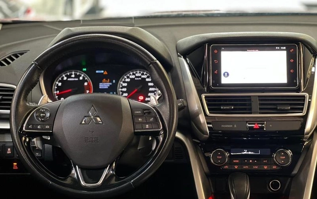 imagem-https://www.socarrao.com.br/sc-vehicle-images-prod/3533660/1788190625728-8432218_11_B_eaf5a16c2a.jpeg