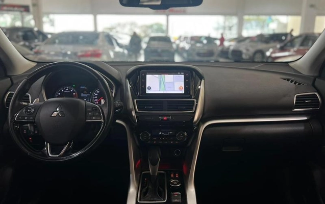 imagem-https://www.socarrao.com.br/sc-vehicle-images-prod/3533660/1788190625732-8432218_13_B_106d38f58a.jpeg
