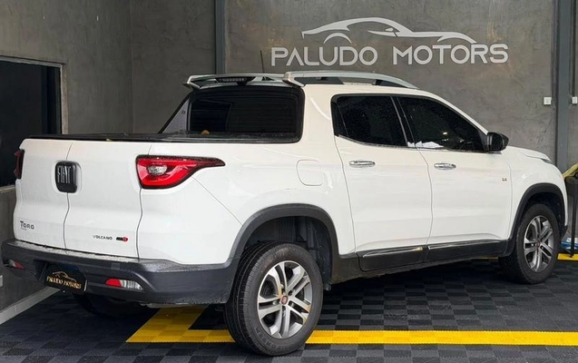 imagem-https://www.socarrao.com.br/sc-vehicle-images-prod/3533663/1789071278070-8432217_0_B_fb18f1a645.jpeg