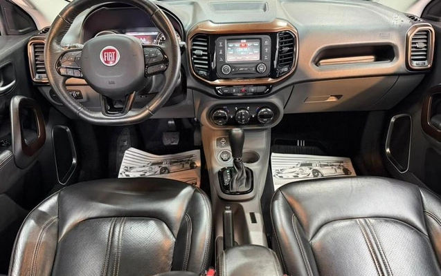imagem-https://www.socarrao.com.br/sc-vehicle-images-prod/3533663/1789071278082-8432217_14_B_142e3036dc.jpeg