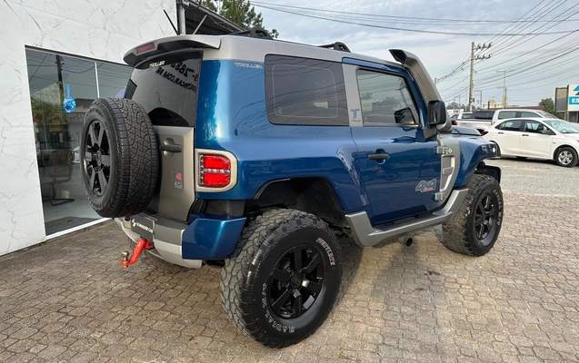 imagem-https://www.socarrao.com.br/sc-vehicle-images-prod/35373/1775567141407-e351317811d84736993e1d038cc8defa_1760645850419.jpeg