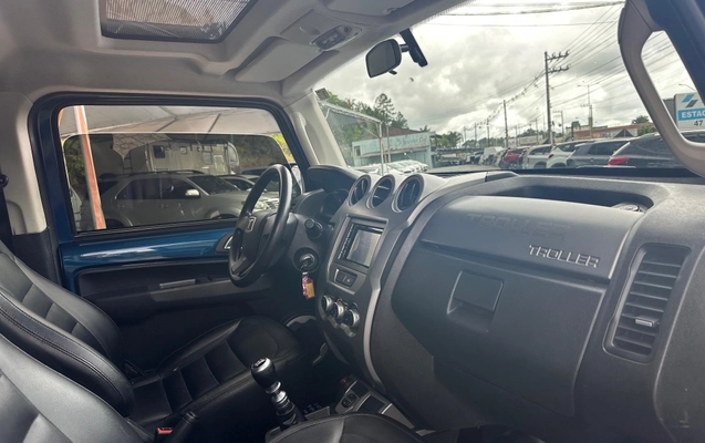 imagem-https://www.socarrao.com.br/sc-vehicle-images-prod/35373/1775567141411-5f6e9b8ba4ef462dacdea53b012d7efb_1706889628873.jpeg