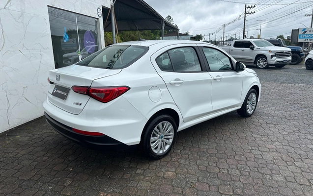 imagem-https://www.socarrao.com.br/sc-vehicle-images-prod/35403/1780686210289-7d66d43aabb14bf8aaab005984fb8cf8_1765286913301.jpeg