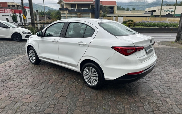 imagem-https://www.socarrao.com.br/sc-vehicle-images-prod/35403/1780686210291-6061125412574d98b0735f27f9a48ea7_1765286913870.jpeg