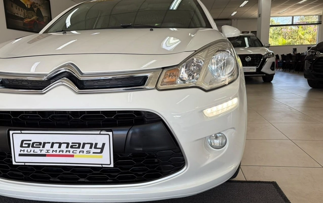 imagem-https://www.socarrao.com.br/sc-vehicle-images-prod/3541301/1789060572197-21b4b7dc52db4df684cd723f308653f8_1789059688958.jpg