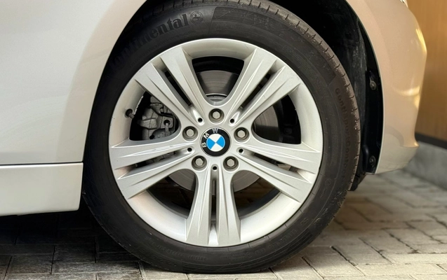 imagem-https://www.socarrao.com.br/sc-vehicle-images-prod/3541302/1788177040624-003_e63af00607a175168af590b1517f49a0.jpeg