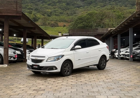 Chevrolet Prisma 2015 Branco — foto 1 de 3
