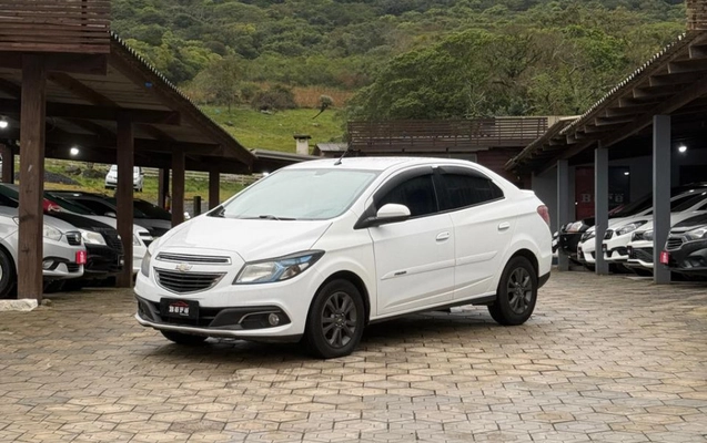 imagem-https://www.socarrao.com.br/sc-vehicle-images-prod/3541307/1788177107725-QLTqrl7LQbtAnMAmV3AeigdXewRHCXgv.jpg