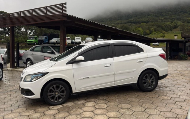 imagem-https://www.socarrao.com.br/sc-vehicle-images-prod/3541307/1788177107727-YtWsu71P7D63FekcJfh4KXOriQpwZeMM.jpg