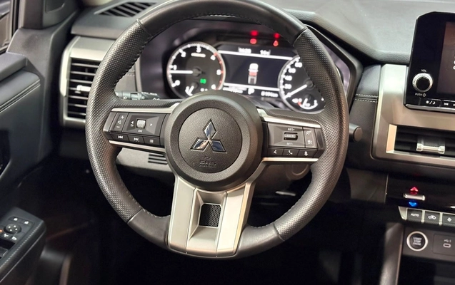 imagem-https://www.socarrao.com.br/sc-vehicle-images-prod/3541328/1788177351025-TUlUU1VCSVNISSBUUklUT04gSFBFLVMgLSAyMDI2IC0gUFJFVEEgLSBTWE04RDQ0ICgxOCkuanBn.jpg