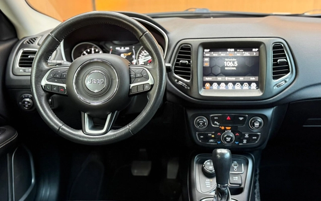 imagem-https://www.socarrao.com.br/sc-vehicle-images-prod/3541531/1788179154539-003_bd2d023ed2810a82ba5153e026b538c8.jpeg