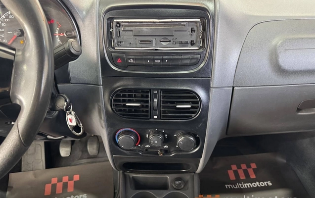 imagem-https://www.socarrao.com.br/sc-vehicle-images-prod/3541542/1788179182593-b770136e310d442b84dd3469c1941408_1787597570307.jpg