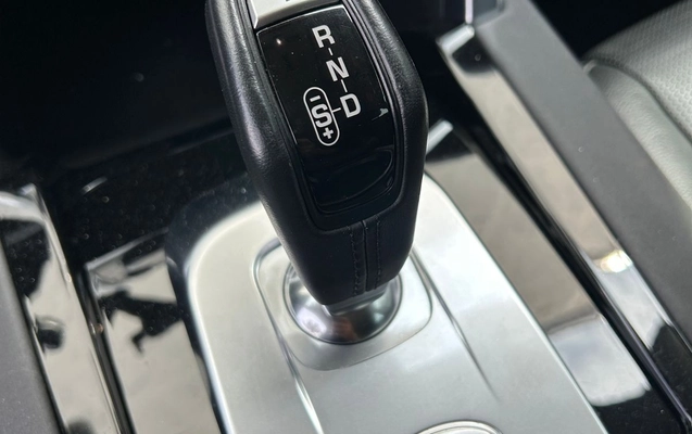 imagem-https://www.socarrao.com.br/sc-vehicle-images-prod/3541754/1788179768235-4ce8d717-da9a-45fe-9b85-1c90ba32d16c.jpg