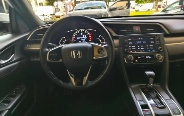 imagem-https://www.socarrao.com.br/sc-vehicle-images-prod/3541801/1788969376085-8381566_12_B_0291b79a0b.jpeg