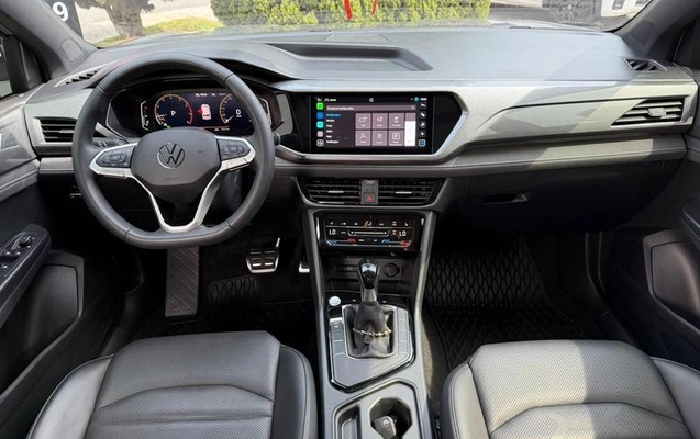 imagem-https://www.socarrao.com.br/sc-vehicle-images-prod/3541857/1788263528334-8430548_8_B_91d1699845.jpeg